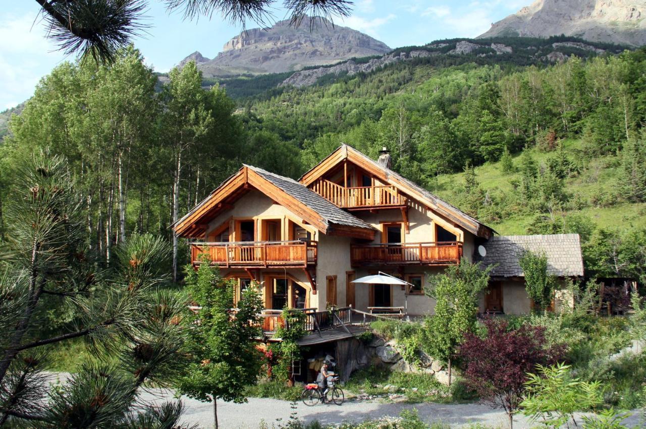 La Paille Bed & Breakfast Pelvoux ภายนอก รูปภาพ
