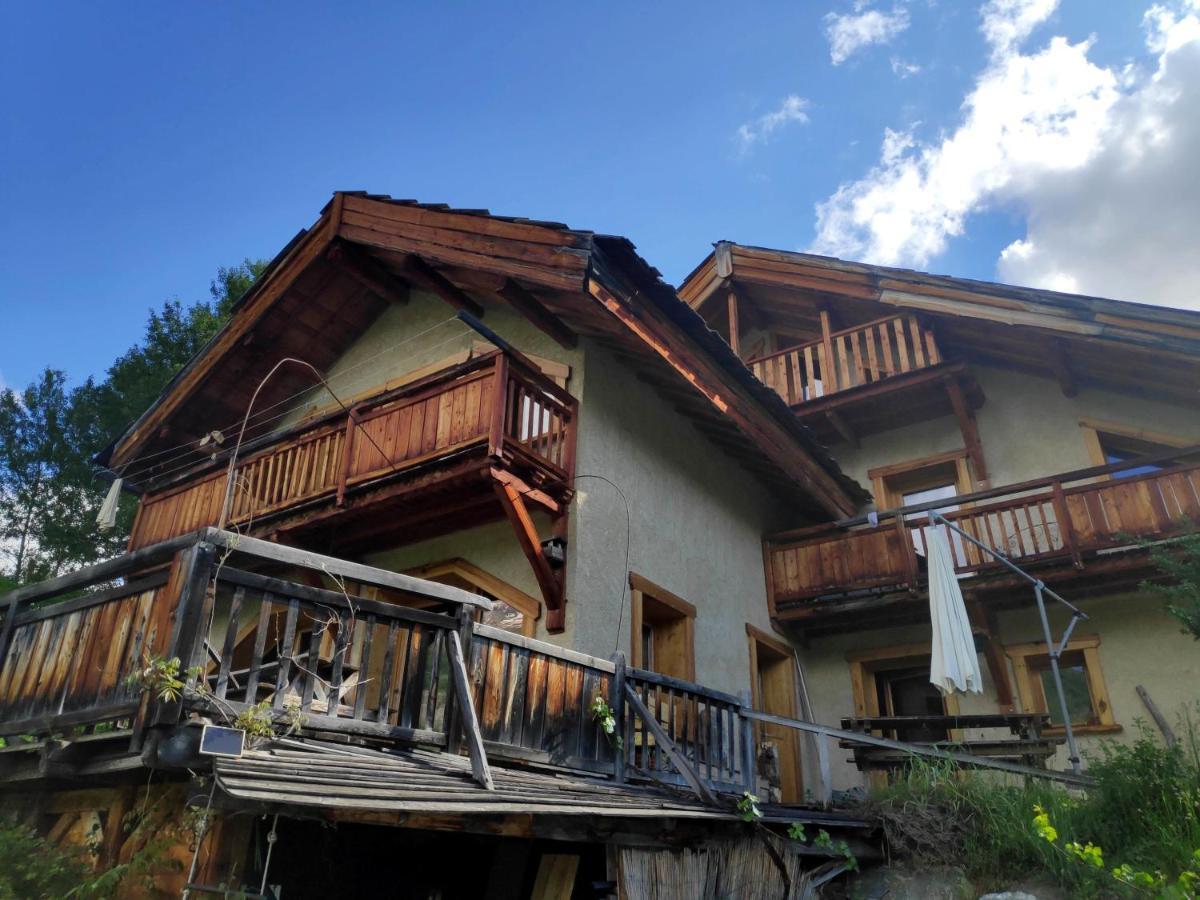 La Paille Bed & Breakfast Pelvoux ภายนอก รูปภาพ
